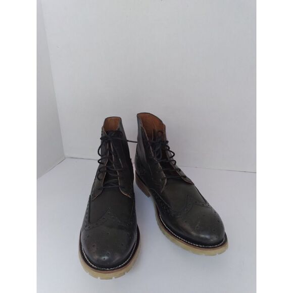Classic Black Leather Wingtip Brogue Boot with Contrast Sole - Casual Dress Boot
